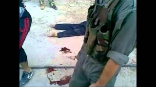 GRAPHIC: Summary Execution of Alawite Officers in Homs Believed to Be Behind Hola Massacre