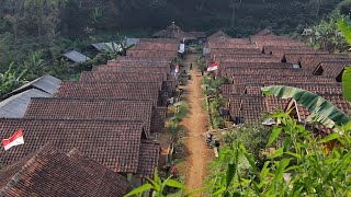 BIKINI BETAH 😍 MASYALLAH  RUMAH DI KAMPUNG BERBARIS RAPIH.ADEM AYEM TENTRAM WARGANYA.