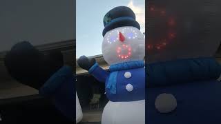 Singing snowman / deck the halls