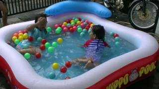 Mainan Anak Mandi Bola ✿ Baby Swimming Pool ✿ Baby Flow ✿ Warna Warni ✿ Perang Bola ✿ PART 2