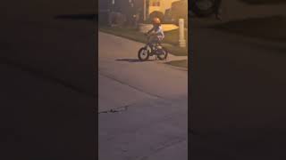 kids learning bike riding