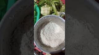 Di Bulan Sapar Buat Ketupat #videoshorts