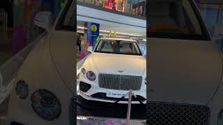 Bentley Bentayga V8 #bentley #bentayga #luxury #life #suv #expensive #new #car #white #dubai