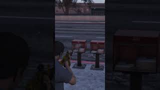 Destroying Newspaper Box in GTA 5: Chaos Ensues in Los Santos #gta5 #gaming #shorts #newspaper