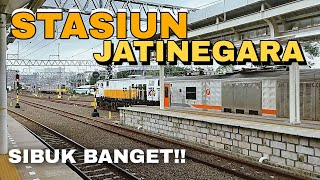 NONTON KERETA API JARAK JAUH | STASIUN BESAR PERCABANGAN REL SIBUK JATINEGARA