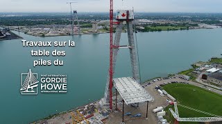 Travaux sur la table des piles du Pont international Gordie-Howe