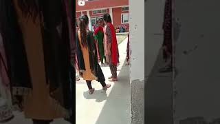 Girls fight in College #shorts #youtubeshorts #haryanvi #haryana #fight #girlsfighting #india