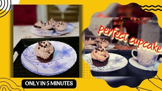 The easiest way to make a perfect cupcake so yummy اسهل طريقه لعمل كب كيك طرى و قطنى و هش