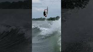 Flying for real life #flips  #wakeboarding  #wakeboard #flying