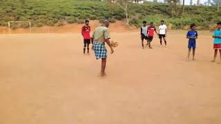 60 വയസ്സായ ഒരു ചേട്ടന്ടെ സ്കിൽ 🔥👌 Great Skills In Football From A 60 aged Man - Respect - Football