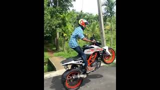 Ktm Duke 390 Wheelie 😳 || VorVibes #shorts