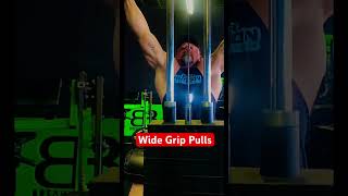 Wide Grip Pulls