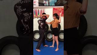 Tự Vệ Nữ Bị Nắm Áo Tát #kungfu #vothuat #tuve #shorts