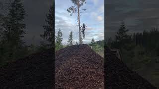 Tuck No hander #slowmotion #mtb