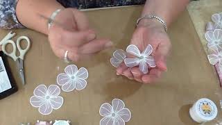 Embossing stamp / Horký emossing razítko - Vellum Flowers