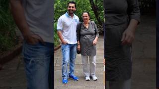 Bollywood Actor 🥰 John Abraham So cute Family 🥰 Shorts Video Viral