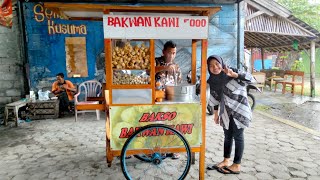 Wonosari diguyur hujan!! Makan Bakwan Kawi