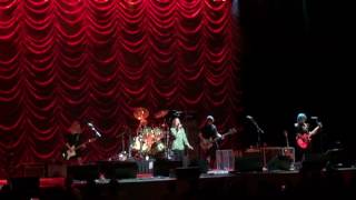 Go-Go's - Unreleased Song from punk rock days - Ravinia Festival 08/19/2016