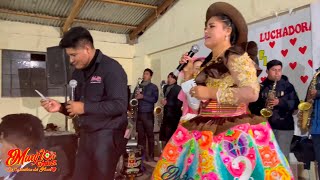 Mariflor Gómez en Yauyos Viñac Mix de Huaynos