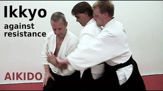 Aikido technique IKKYO against resistance and in henkawaza, by Stefan Stenudd in 2008