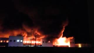 ilgiornalelocale.it- Nola, inferno nella zona industriale- VIDEO ESCLUSIVO