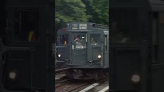 ⁴ᴷ R1-9 speeds through Kings Highway #shorts #nycsubway