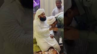 एक भाई सैय्यद साहब से मिलकर बहुत खुश हुआ Beautiful Video ❣️ MashaAllah #sayyedaminulqadri #viral