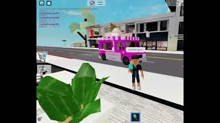 Lisa Soft Ice Cream Truck in brookhaven roblox!