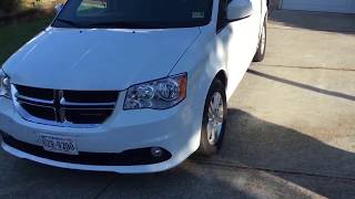 2017 Dodge Grand Caravan SXT Start Up and Quick Review