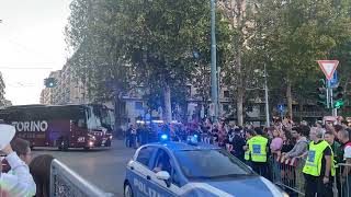 Torino-Roma, l’arrivo del pullman granata allo stadio