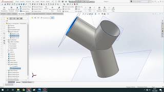 Solidworks (Y geçiş) düzlem açma, ekstrüzyon ile kes ve düzleştir komutları uygulaması.