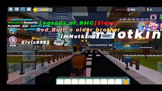 collectiong my new pink wings in blockman go realm city