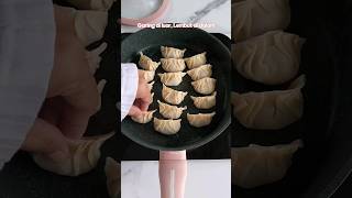 Gyoza Authentic Garing di luar dan lembut di dalam