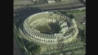 Implosão de um Estádio de Futebol