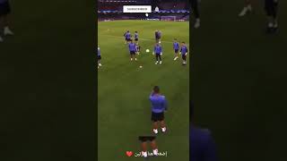 هل تصدق أن هذا الهدوء قبل نهائي دوري الابطال 🙄