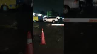 usaha di guyur hujan di malam minggu tetap semangaaat