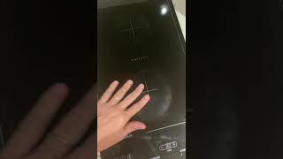 Cooktop Electrolux IC30 com vidro manchado após apenas um uso.