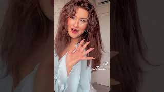 Avneet Kaur new Instagram reels 😍