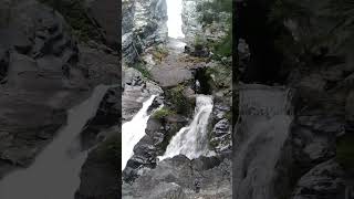 This waterfall in the Kootenays is so beautiful, it looks fake!!!