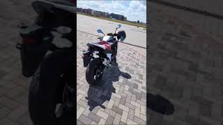 Довольный покупатель, приобретение мотоцикла Kawasaki Z800.