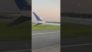 Rough/Late landing on the MAX 9 -United Airlines - Boeing 737 MAX 9 - UAL1730 - N37504 - LAX-MCO