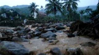 Video banjir bandang Cihaurbeuti