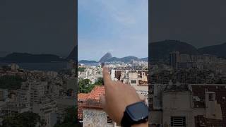 Santa Teresa vendo o Pão de Açúcar do Parque das Ruínas. #walkingtour #turismo #travel