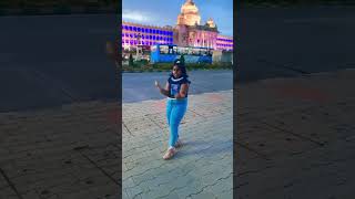 Shake it Pushpavati #yttrending #shorts #dance #tiktokviral #ytshort