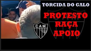 PROTESTO NA CIDADE DO GALO!!! TORCIDA COBROU OS JOGADORES!!!