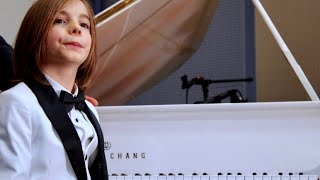 Stelios Kerasidis(7y.o.) plays Bach and Chopin