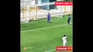 Funniest Goal-keeper moments with team player 😂😂