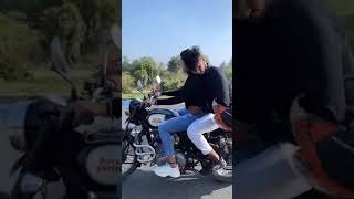 Royel Enfield Bullet 350cc || Girl riding bullet 350 classic || WhatsApp status video || Vorvibes ✌