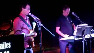 Leno & Zeno  -Clube Veranópolis em 03 10 2015 canta raul