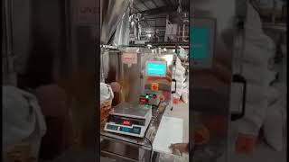 Semi Automatic Atta/Flour Packing Machine 5Kg/10Kg